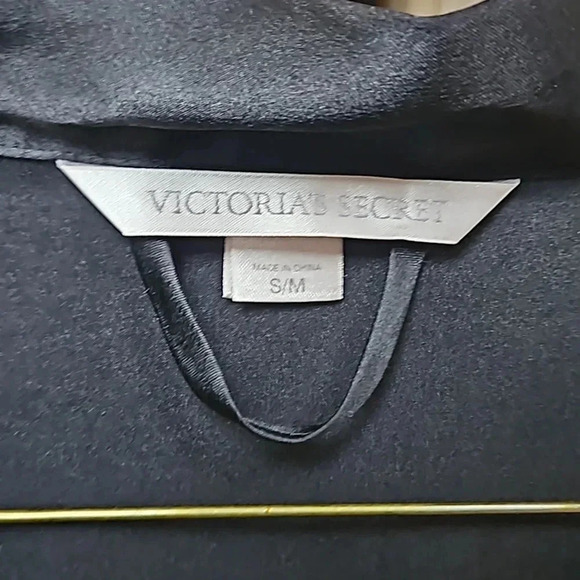 VS BRIDE ROBE - Picture 12 of 13